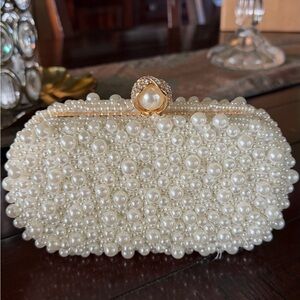 Verano Hill Elegant Pearl-Embellished Clutch